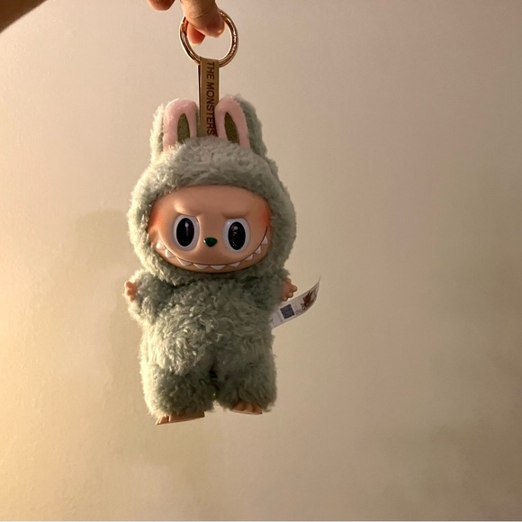 Green Plush Labubu Keychain (Macaron) - Picture 3 of 4